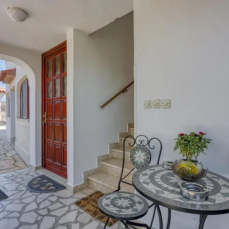 Marija Murage بيت ضيافة