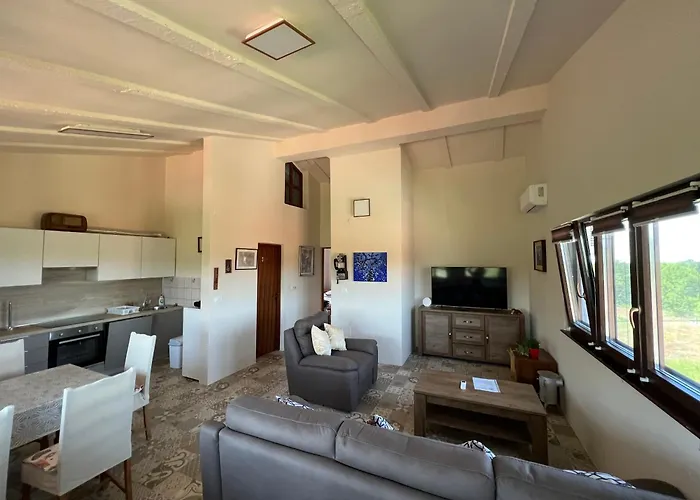 Casa de hóspedes Marija Murage 3*