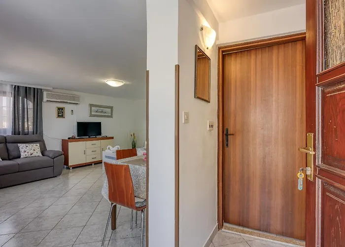 Gostinjska kuća Marija Murage 3*