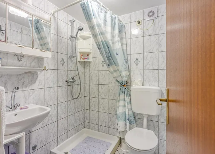 Gostinjska kuća Marija Murage 3*